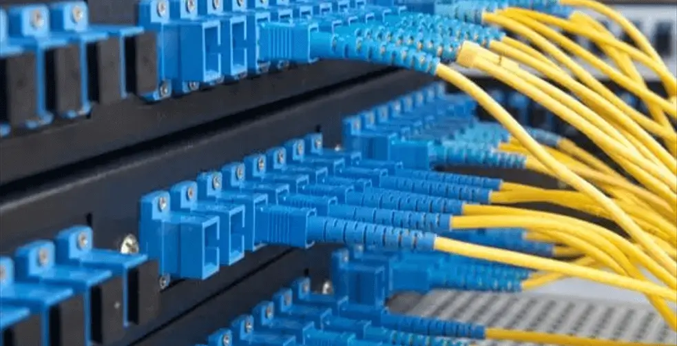 IDC全网规划-单模光纤跳线骨干链路部署实景